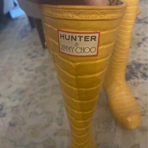 Knee high yellow Jimmy Choo x Hunter boots 8.5